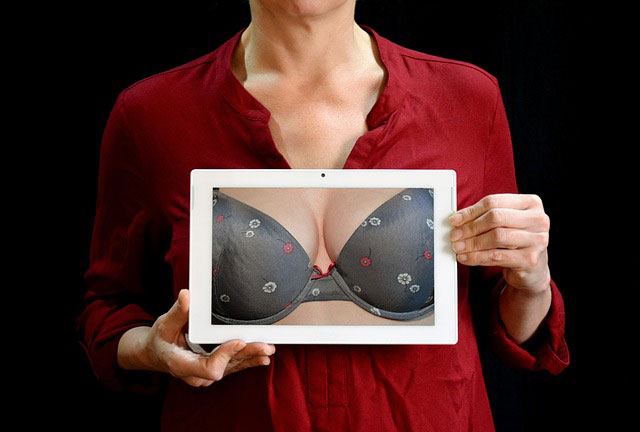 Five Signs You Could Benefit from a Breast Reduction